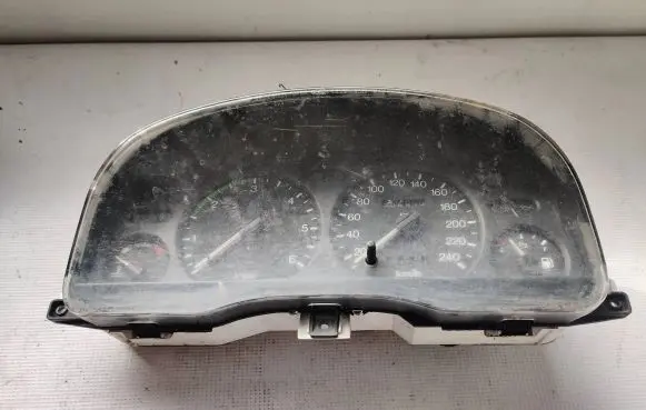 Ford Transit Speedometer (instrument cluster) 95VP10C956DB