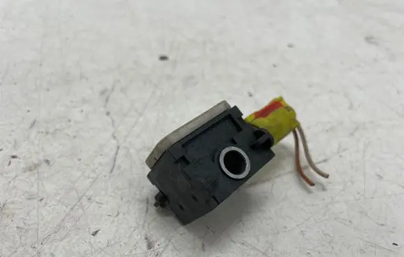 Mercedes-Benz R W251 Airbag deployment crash/impact sensor A0038202826