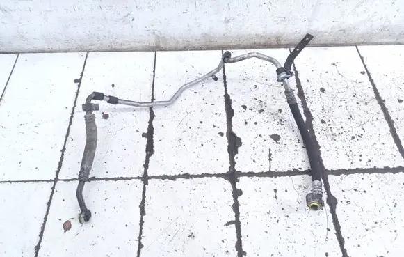Volkswagen Golf V Air conditioning (A/C) pipe/hose