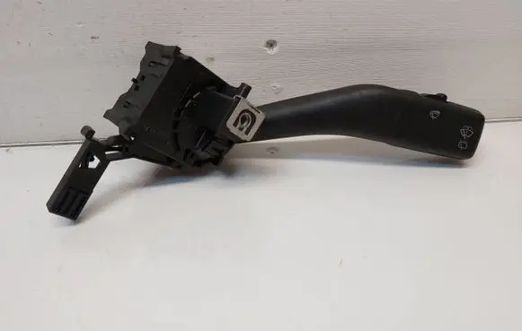 Volkswagen Touran I Wiper control stalk 1K0953519