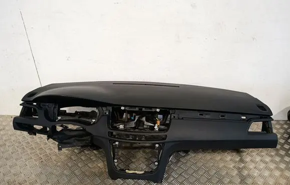 Peugeot 508 Dashboard 96758322ZE 9688550677