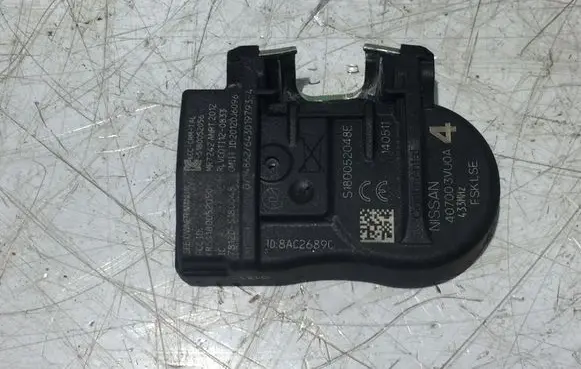 Nissan Qashqai Tire pressure sensor 407003VU0A S180052048E 8AC2689C