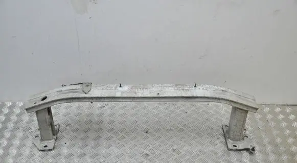 Renault Captur Front bumper cross member
