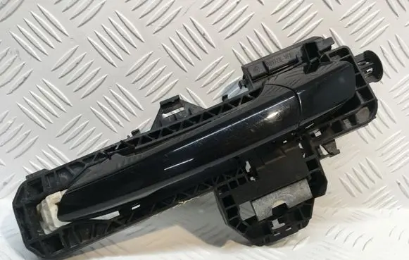 Mercedes-Benz C W204 Front door exterior handle A2047600734