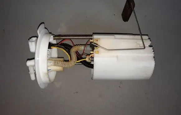 Nissan Note (E12) In-tank fuel pump 170403VD0A