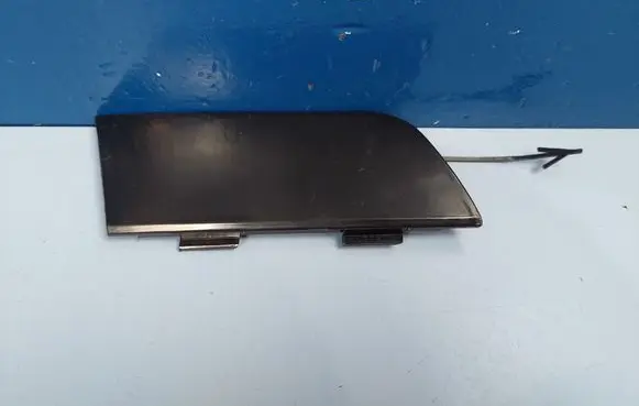 Audi A6 S6 C6 4F Front tow hook cap/cover 4F0807441