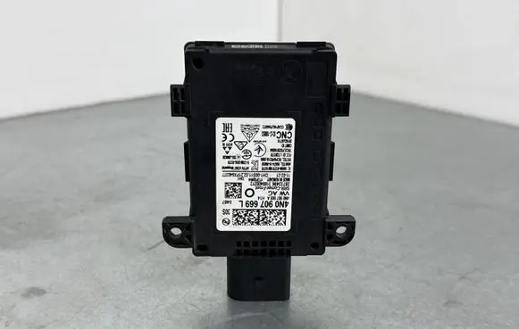 Volkswagen Touareg III Blind spot module 4N0907669L 4N0907669A