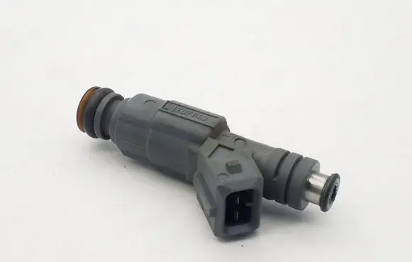 BMW X5 E53 Fuel injector 1707843 0280155823