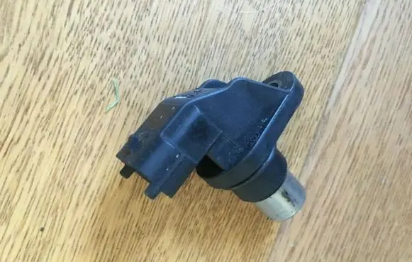 Opel Astra H Crankshaft position sensor 0281002406
