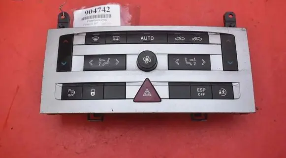 Peugeot 407 Climate control unit 96573322
