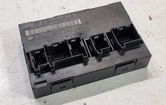 Volkswagen Golf V Comfort/convenience module 1K0959433BL
