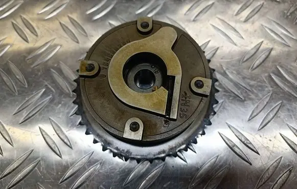 Citroen DS7 Crossback Camshaft pulley/ VANOS V754586280
