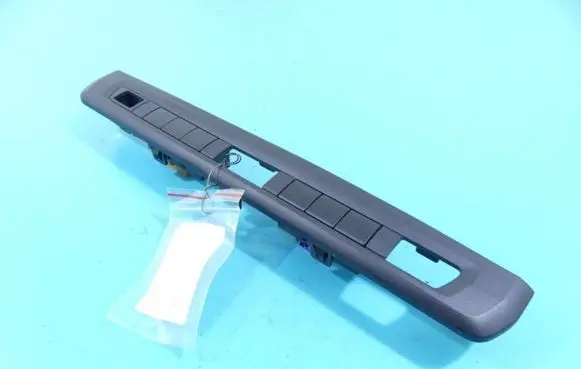Toyota Proace Center console decorative trim 9811141877 IMPRK1295157