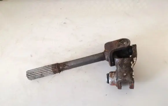 Nissan Qashqai Steering column universal joint