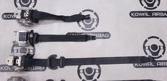 Volkswagen T-Roc Set of seat belts 2GA857806B 2GA857706D 2GA857805B