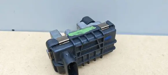 Mercedes-Benz E A207 Turbine electric control actuator 6NW009660