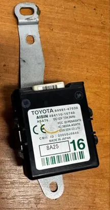 Toyota Prius (XW20) Engine control unit/module 8999147030 48411010740