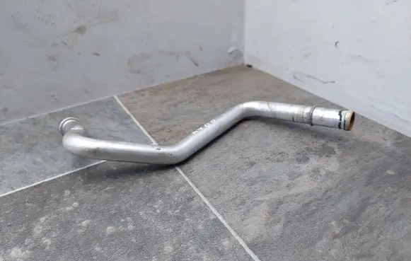 Audi A4 S4 B6 8E 8H Heater radiator pipe/hose 