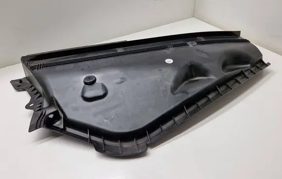 Other engine bay part