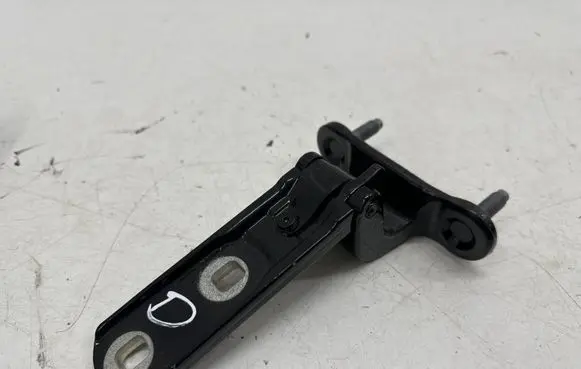 BMW X7 G07 Tailgate/trunk/boot hinge