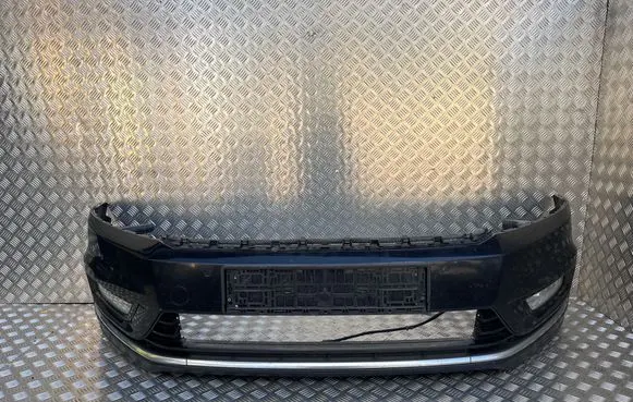 Volkswagen PASSAT B7 Front bumper 3AA807221C