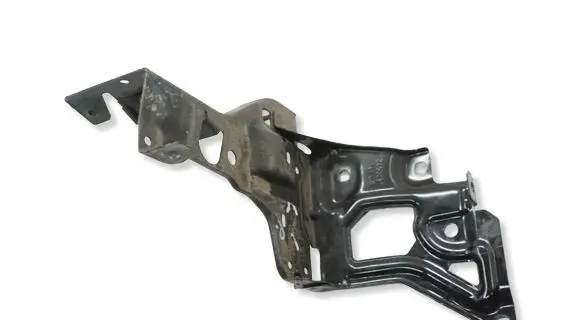 BMW 2 F46 Headlight/headlamp mounting bracket 7302531ACR