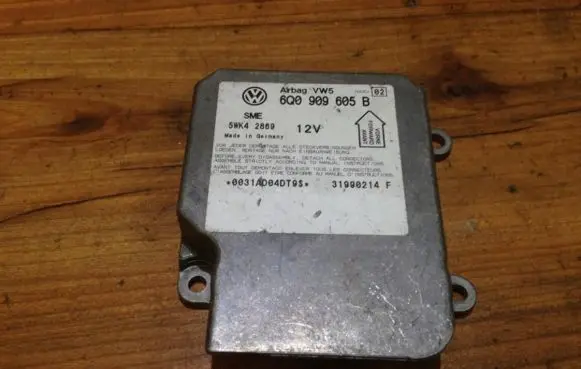 Volkswagen PASSAT B5 Airbag control unit/module 6q0909605b 5wk42869