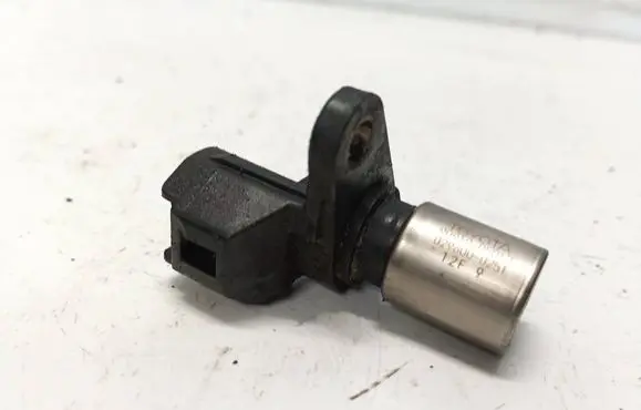 Toyota Avensis T250 Camshaft position sensor 9091905012