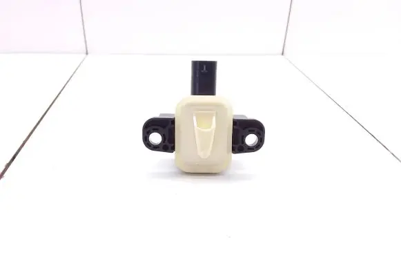 Mercedes-Benz A W176 Airbag deployment crash/impact sensor A1668210351 56054084AA