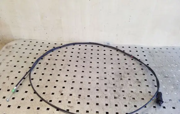 Subaru Forester SH Fuel cap flap release cable 