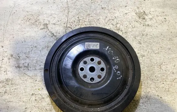 Volvo XC90 Crankshaft pulley P31401195 S150814