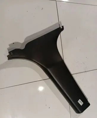 Toyota Yaris (B) pillar trim (top) 6204052010