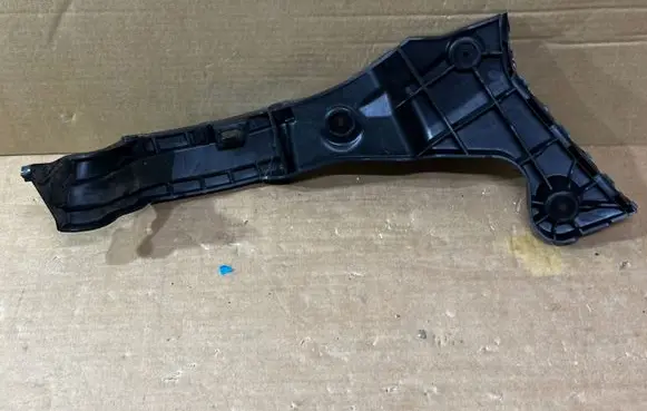Audi Q3 F3 Rear bumper mounting bracket 83A807454A