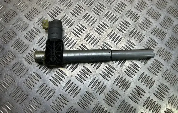 BMW 5 F10 F11 Seat adjustment motor 9168756 0390204069
