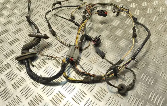 Chrysler Pacifica Tailgate/trunk wiring harness 