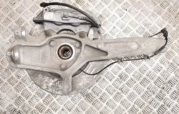 Tesla Model 3 Front wheel hub 1044311-00-E