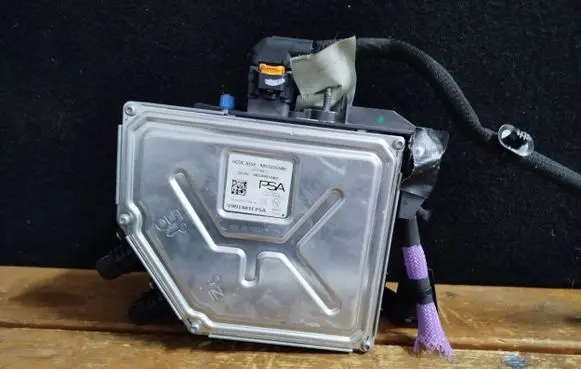 Citroen C5 Aircross Other control units/modules 9855026580