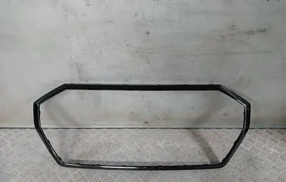 Audi Q3 F3 Front grill 83A807715