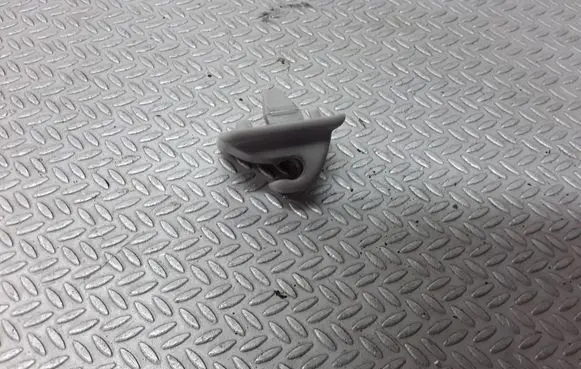Fiat Ulysse Sun visor clip/hook/bracket 