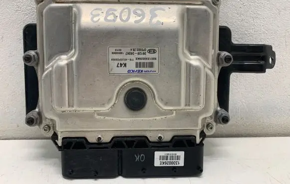 KIA Stonic Engine control unit/module 3912804047 1330026KE