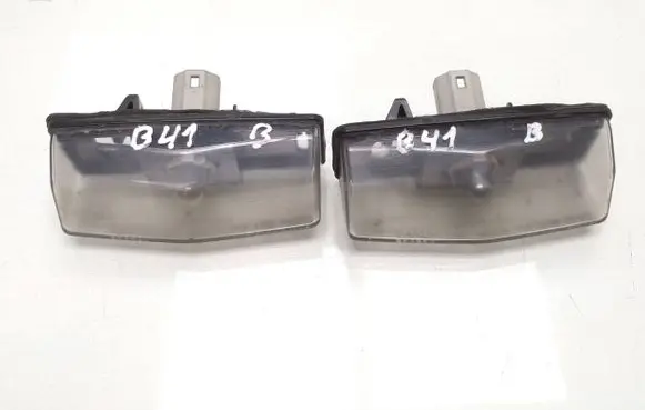 Toyota Prius (XW20) Number plate light A045053