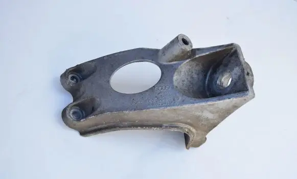 Audi A8 S8 D3 4E Gearbox mounting bracket 4E0399114BB