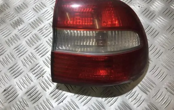 Volvo S40, V40 Rear/tail lights 28562005 28.56.20.05