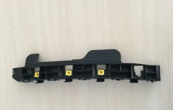 Hyundai Ioniq Rear bumper mounting bracket