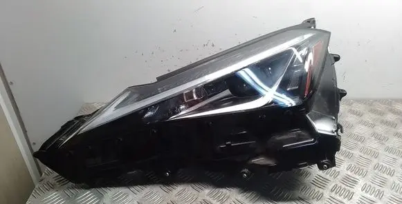 Lexus UX Headlight/headlamp