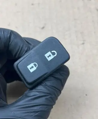 Volvo S40 Central locking switch button 0565832