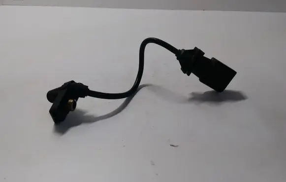 BMW 5 E60 E61 Crankshaft position sensor 0281002477