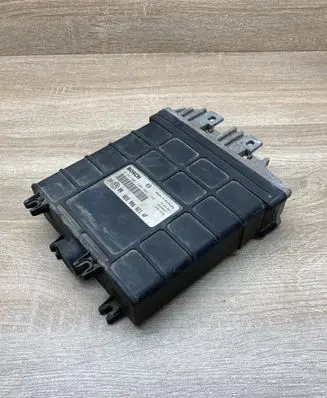 Volkswagen Golf III Engine control unit/module ECU 028906021AF 0281001308