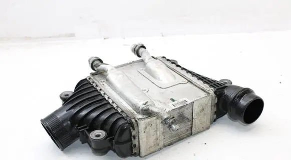Jaguar XE Intercooler radiator GX736K775AF