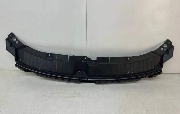 Mercedes-Benz GLA H247 Radiator trim A2478858203
